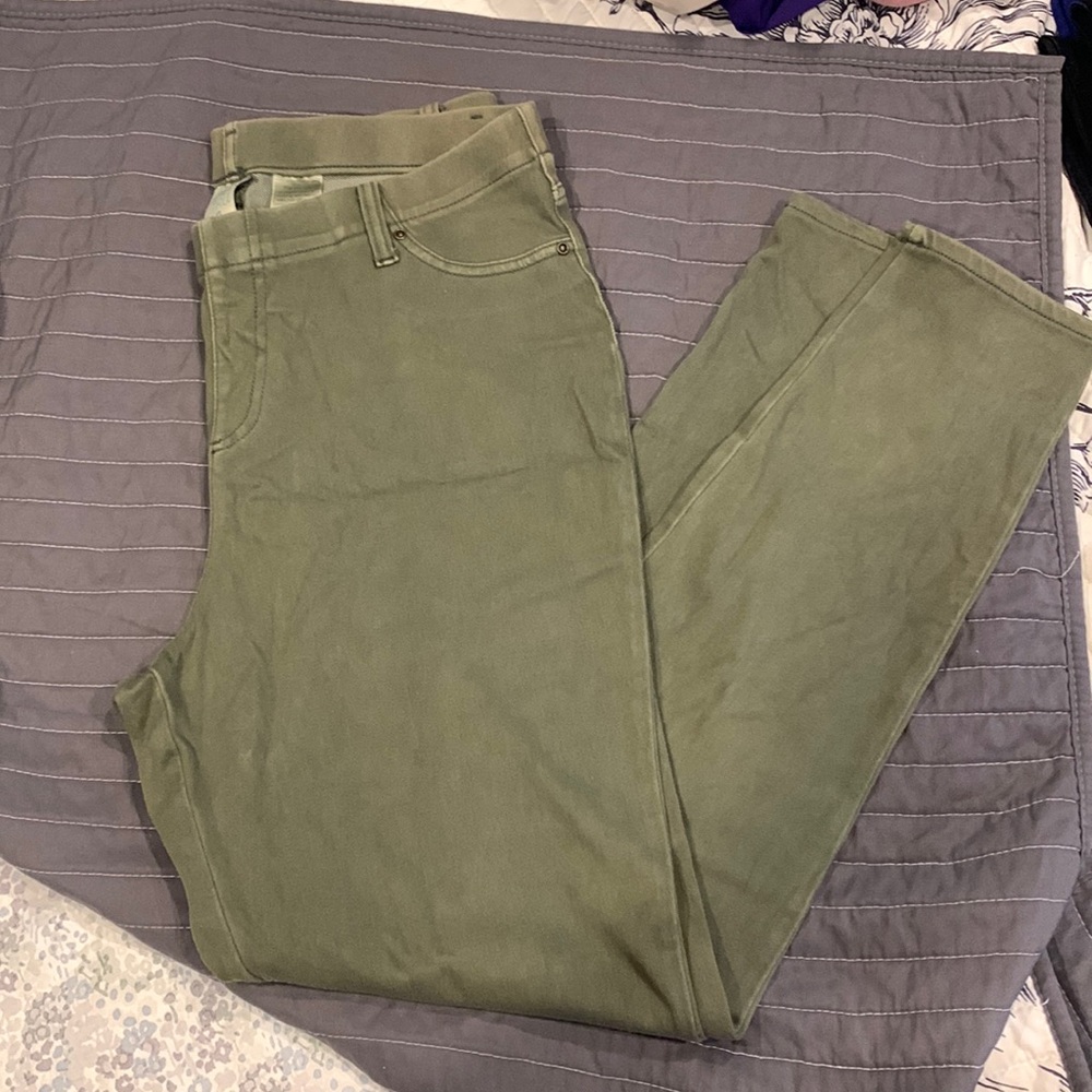 Olive jeggings size 12-14